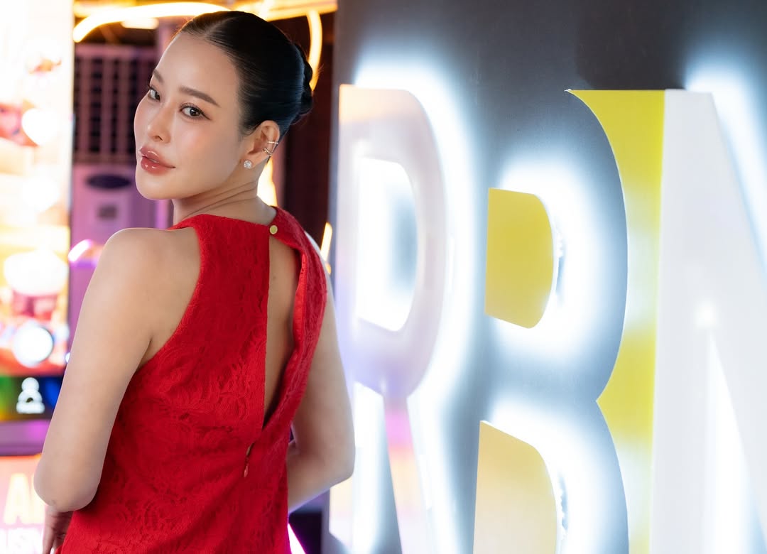 หนิง - ปณิตา พัฒนาหิรัญ
