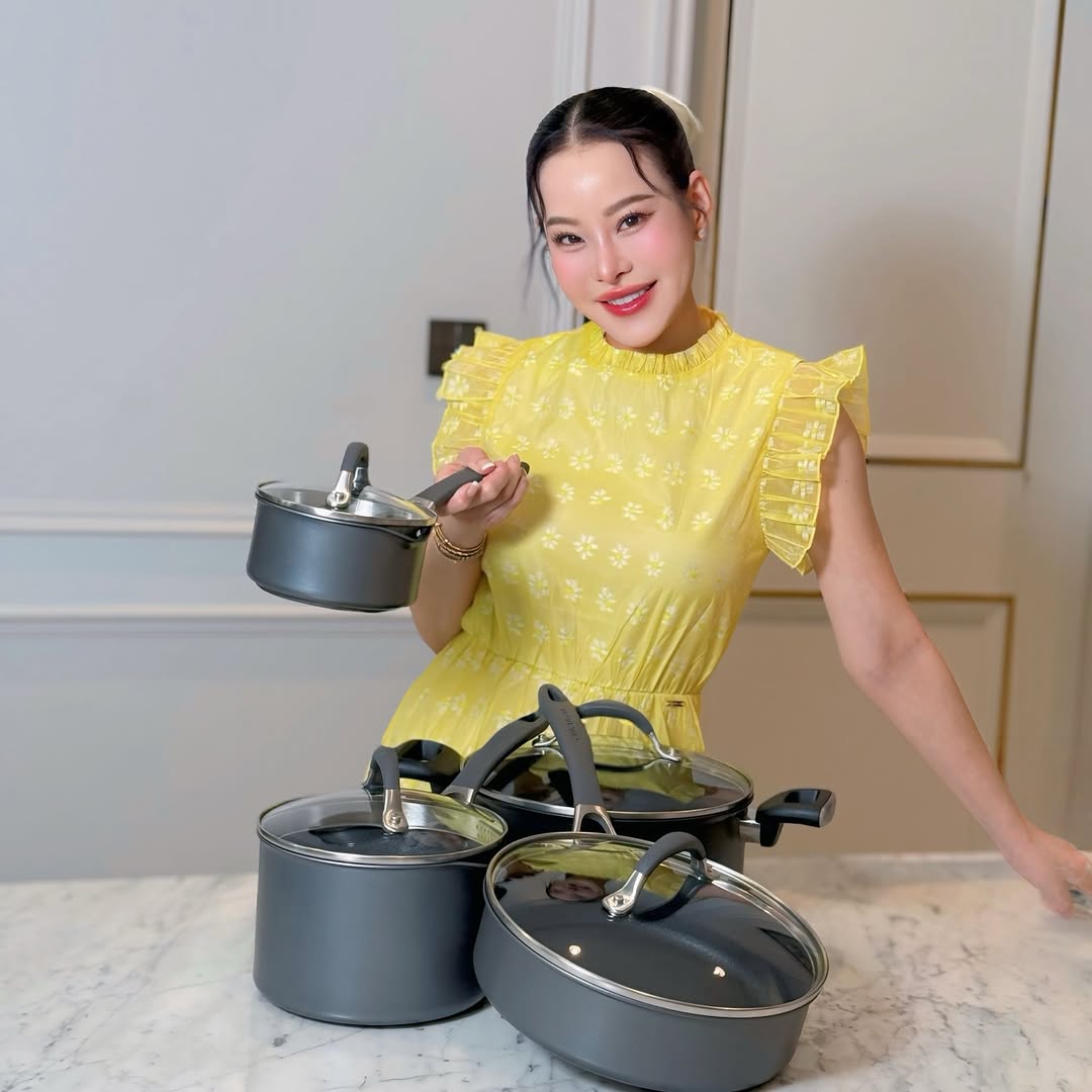 หนิง - ปณิตา พัฒนาหิรัญ