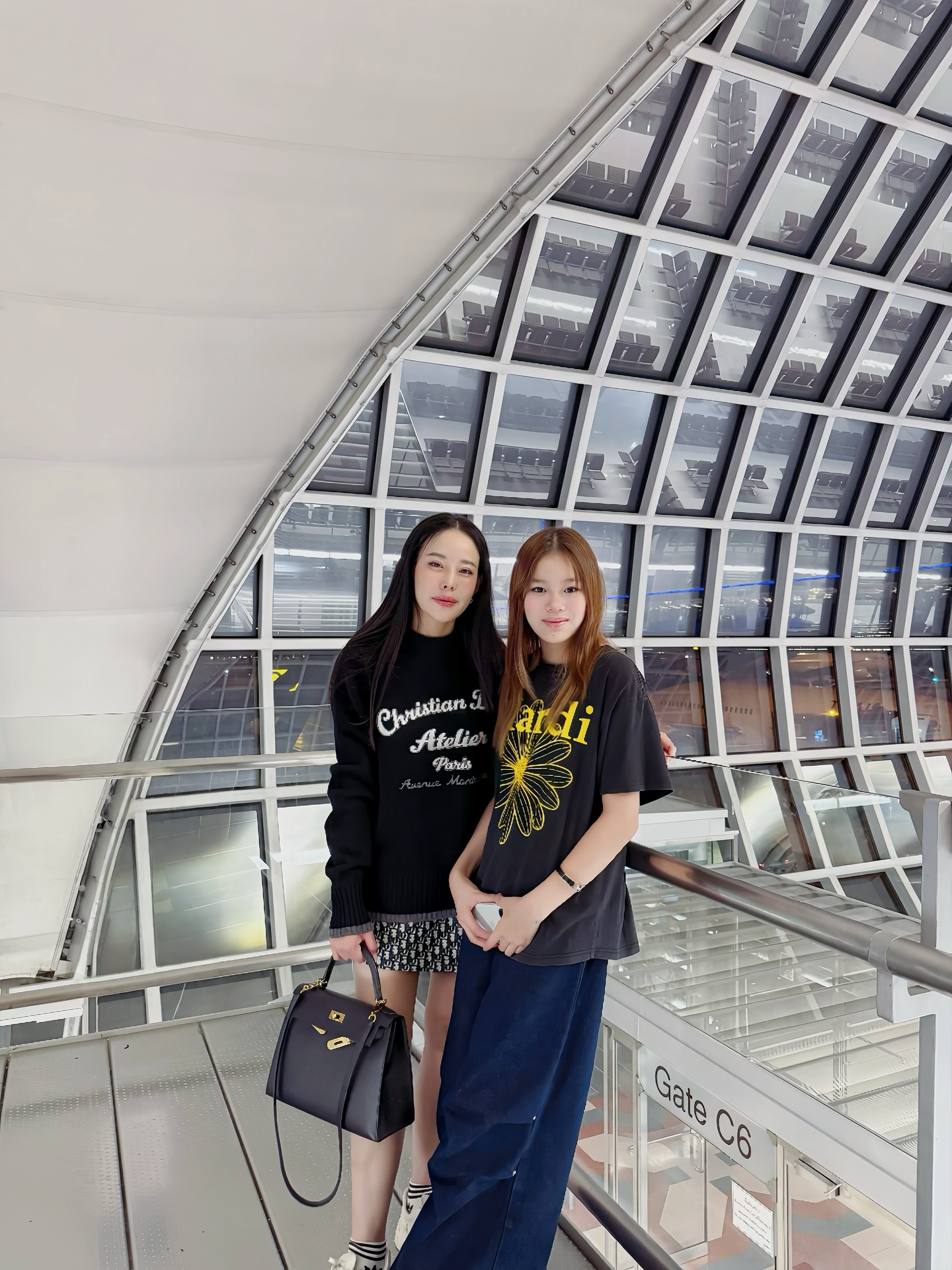 หนิง - ปณิตา พัฒนาหิรัญ