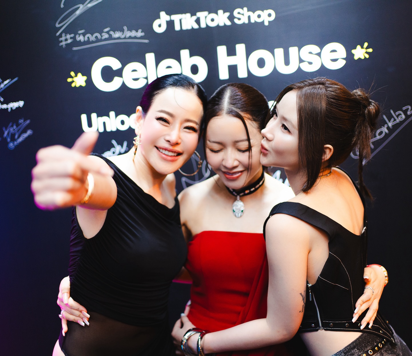 หนิง - ปณิตา พัฒนาหิรัญ
