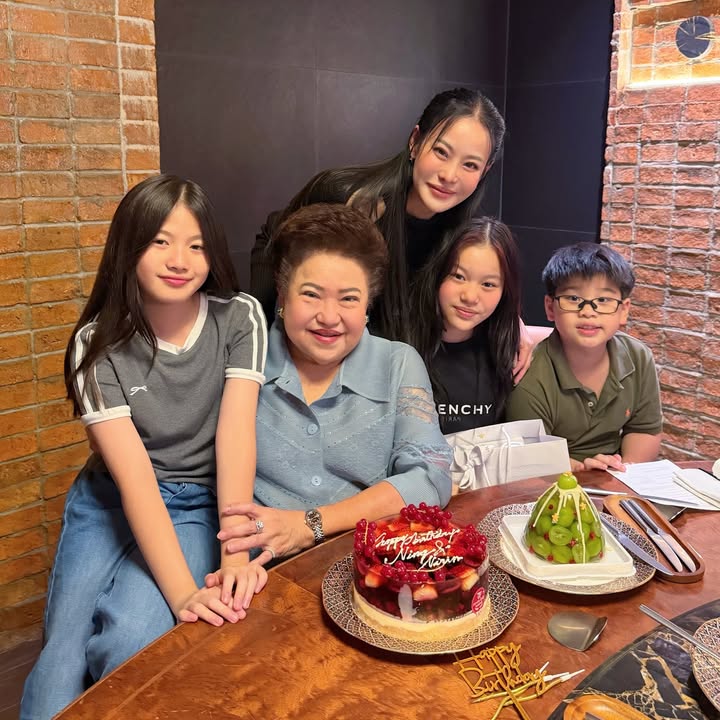 หนิง - ปณิตา พัฒนาหิรัญ