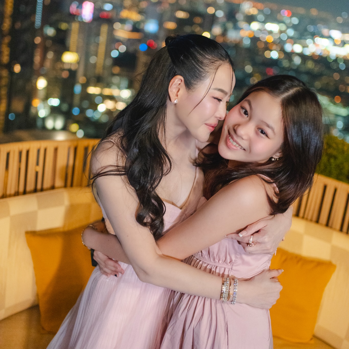 หนิง - ปณิตา พัฒนาหิรัญ