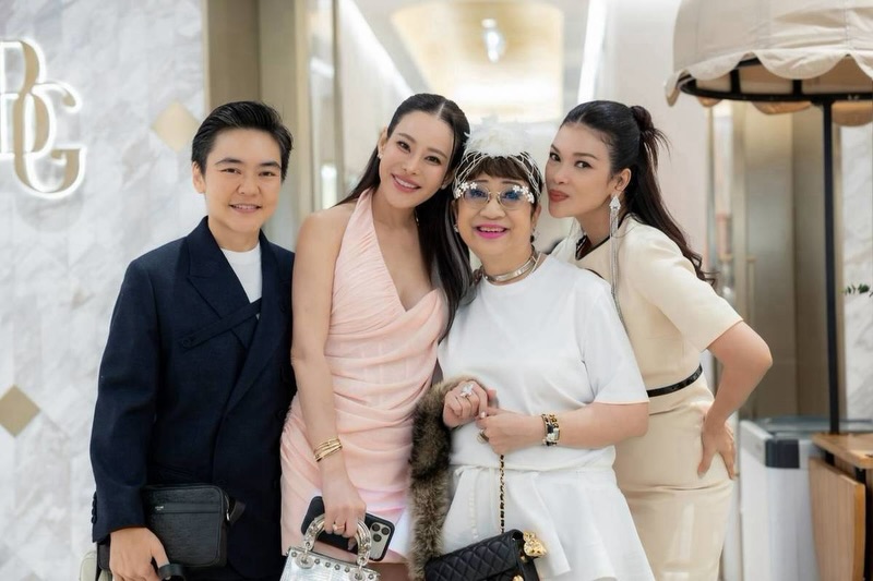 หนิง - ปณิตา พัฒนาหิรัญ