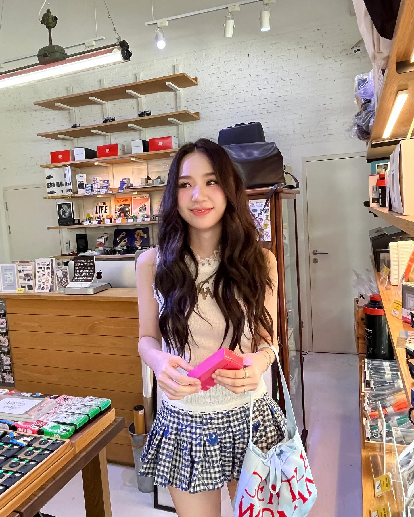 ญดา - นริลญา กุลมงคลเพชร