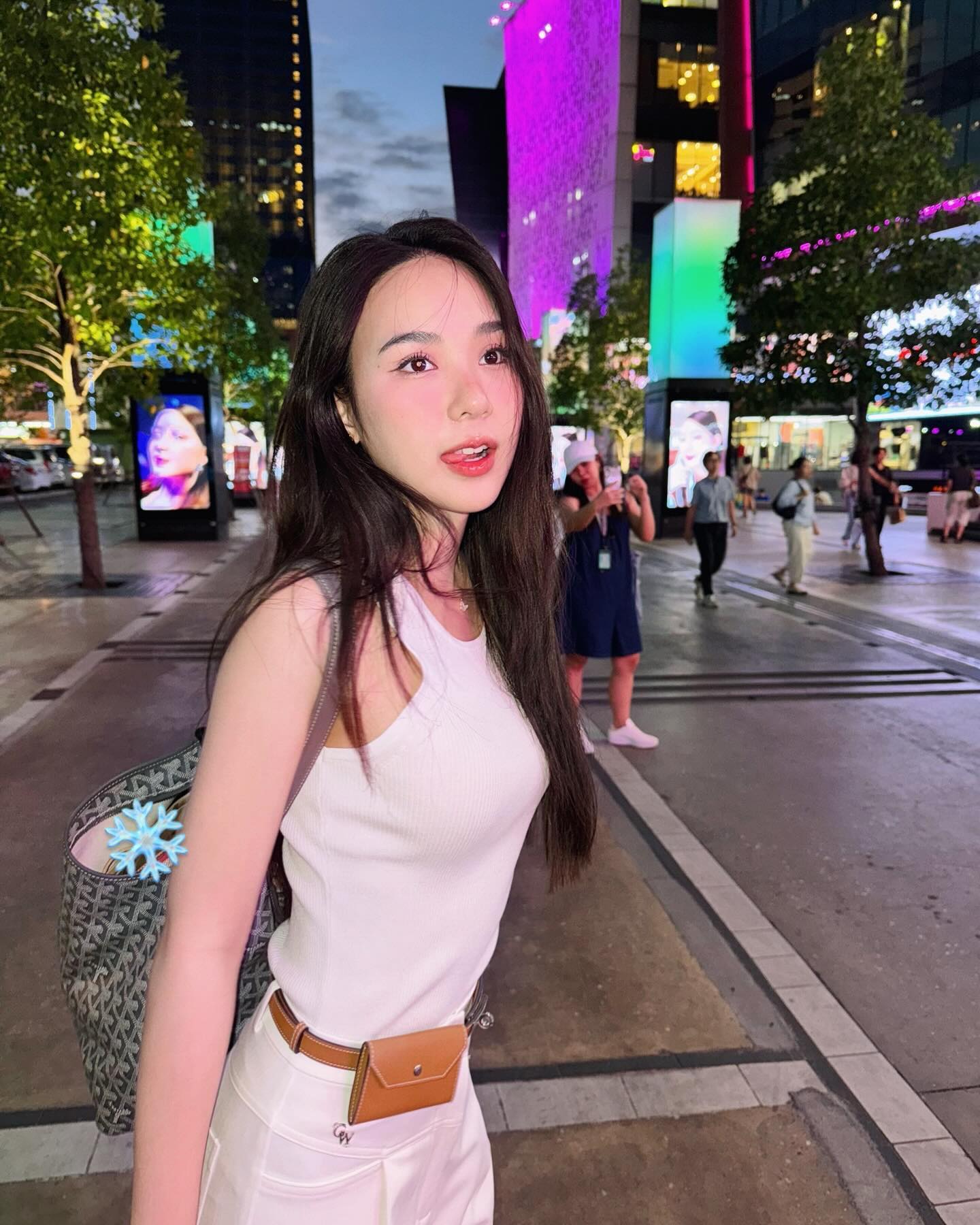 ญดา - นริลญา กุลมงคลเพชร