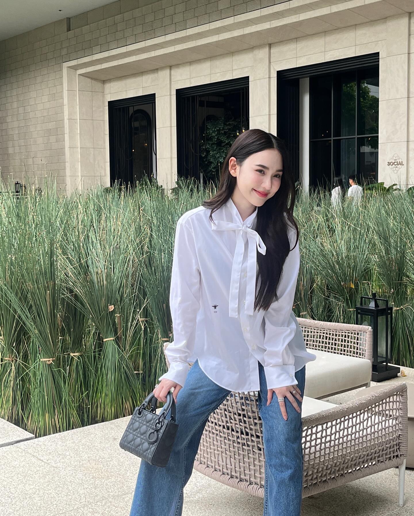 ญดา - นริลญา กุลมงคลเพชร