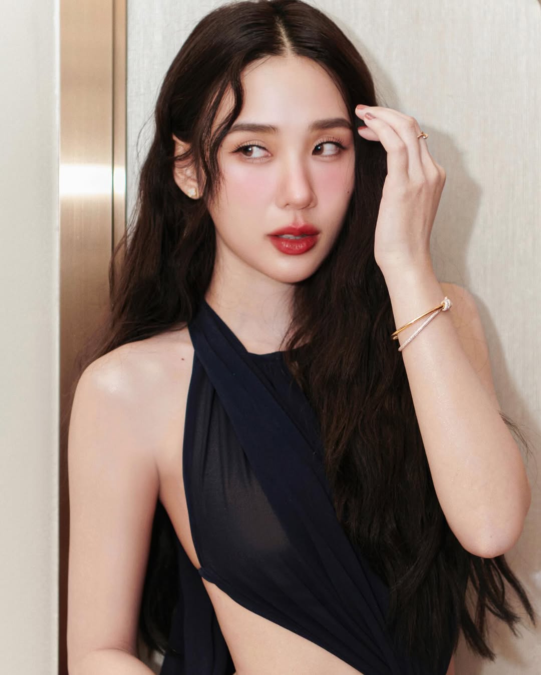 ญดา - นริลญา กุลมงคลเพชร