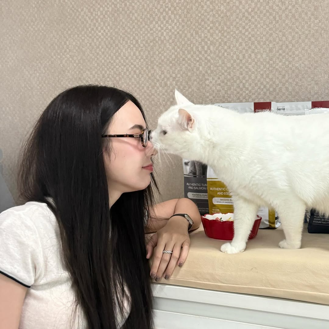 ญดา - นริลญา กุลมงคลเพชร