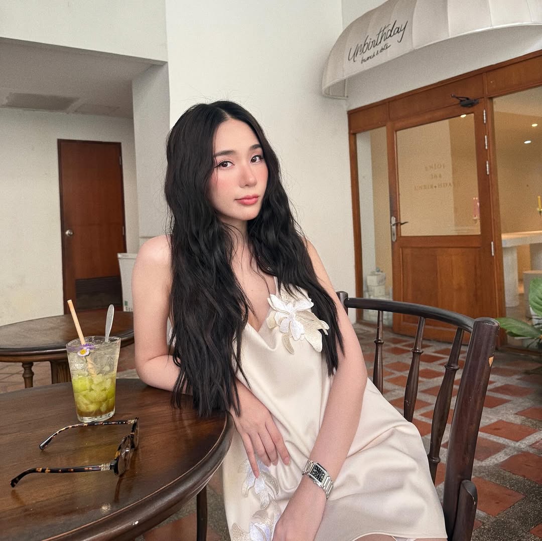ญดา - นริลญา กุลมงคลเพชร