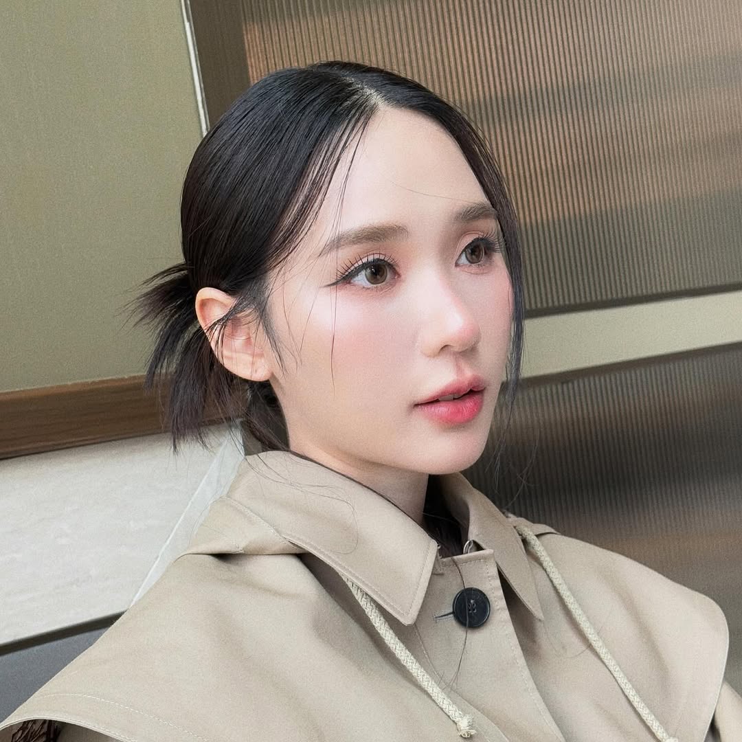 ญดา - นริลญา กุลมงคลเพชร