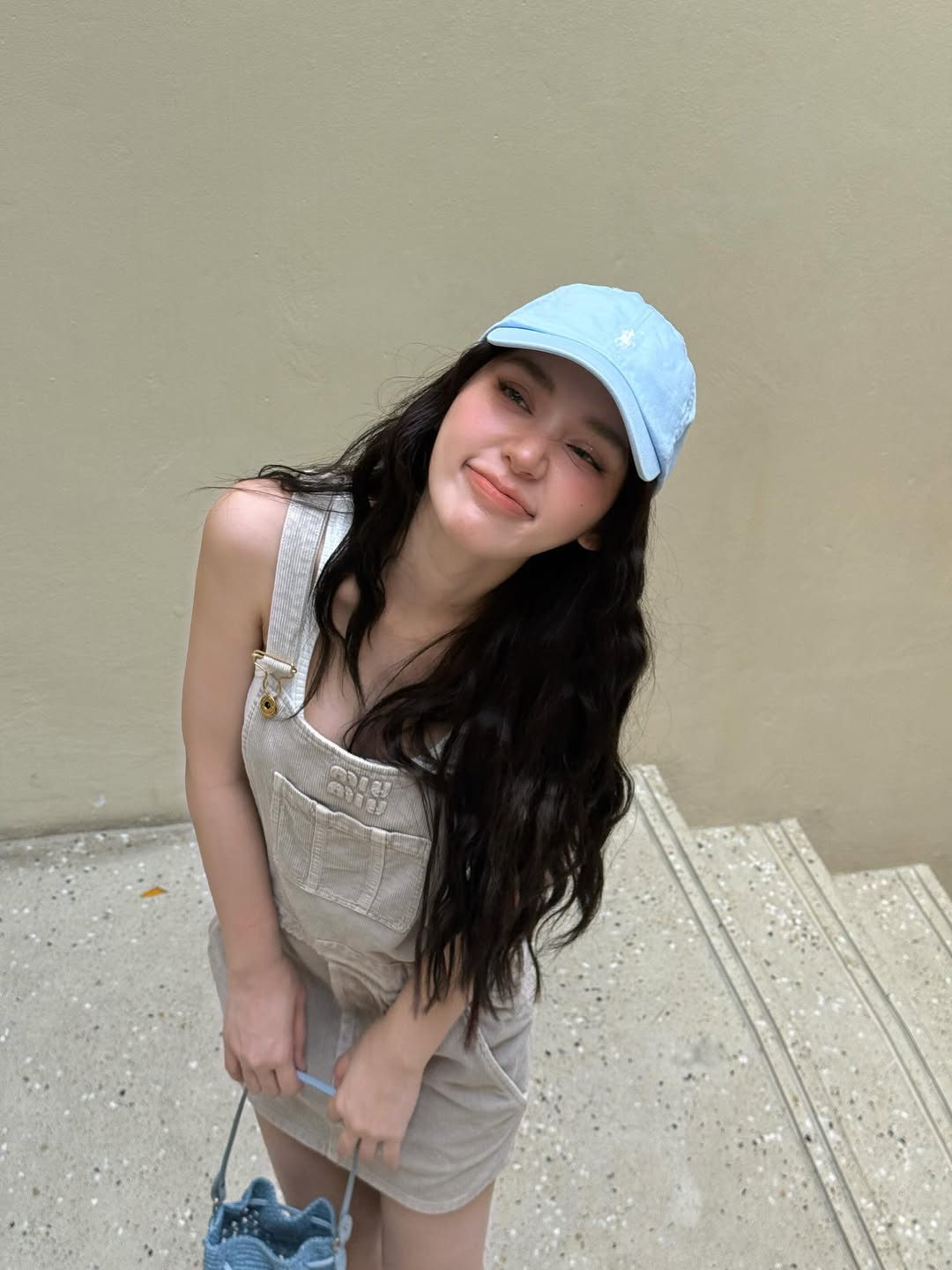 ญดา - นริลญา กุลมงคลเพชร