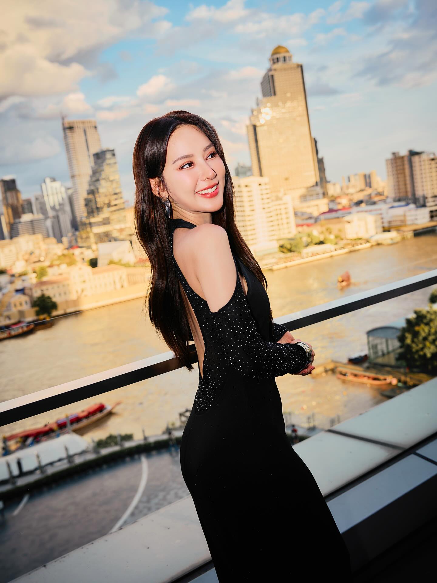 ญดา - นริลญา กุลมงคลเพชร