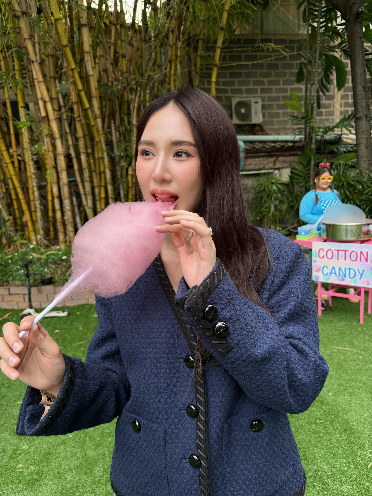 ญดา - นริลญา กุลมงคลเพชร