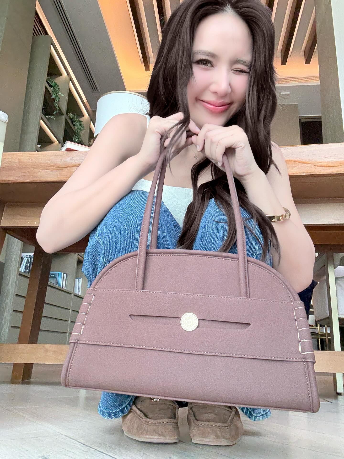 ญดา - นริลญา กุลมงคลเพชร