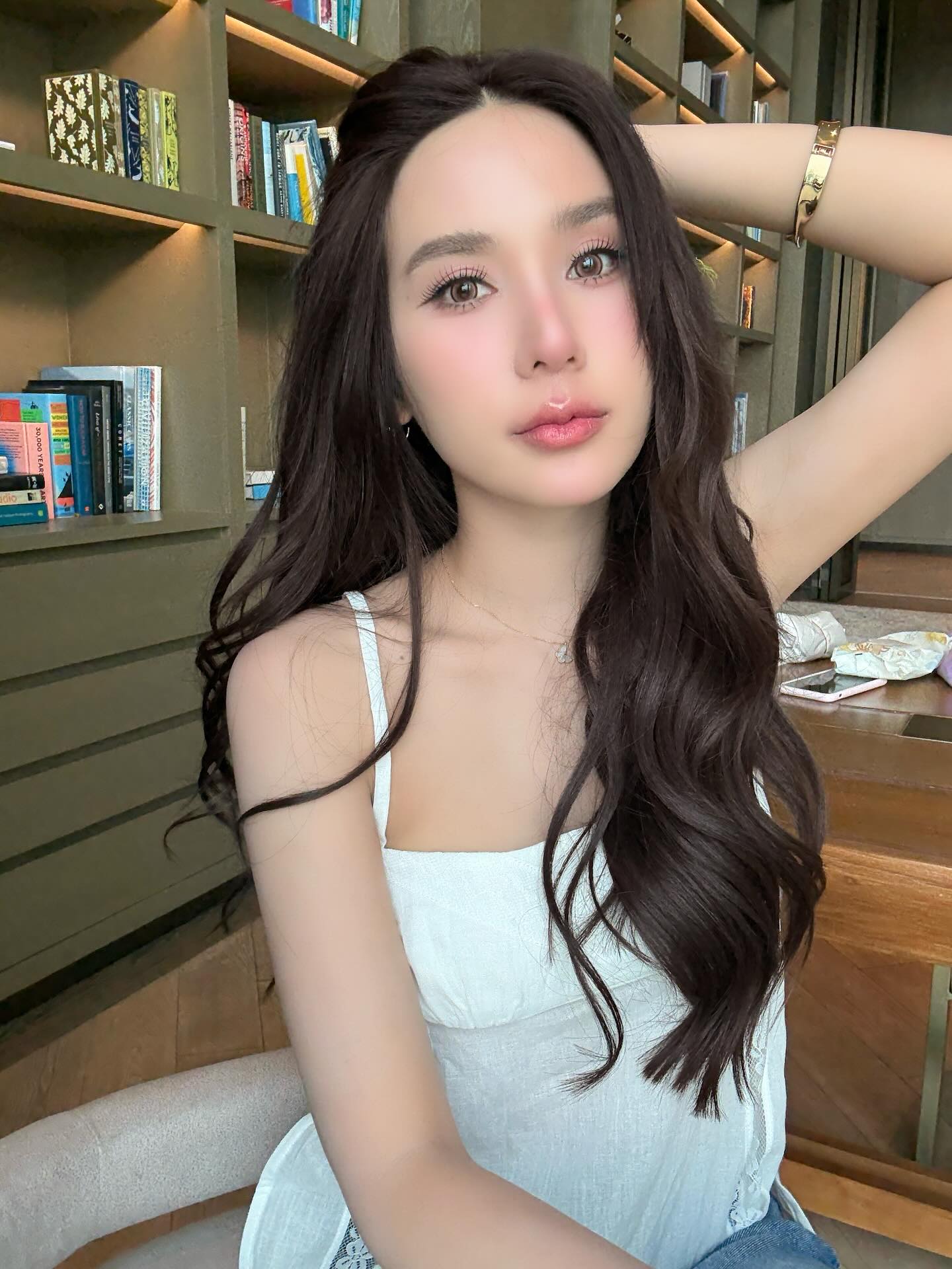 ญดา - นริลญา กุลมงคลเพชร