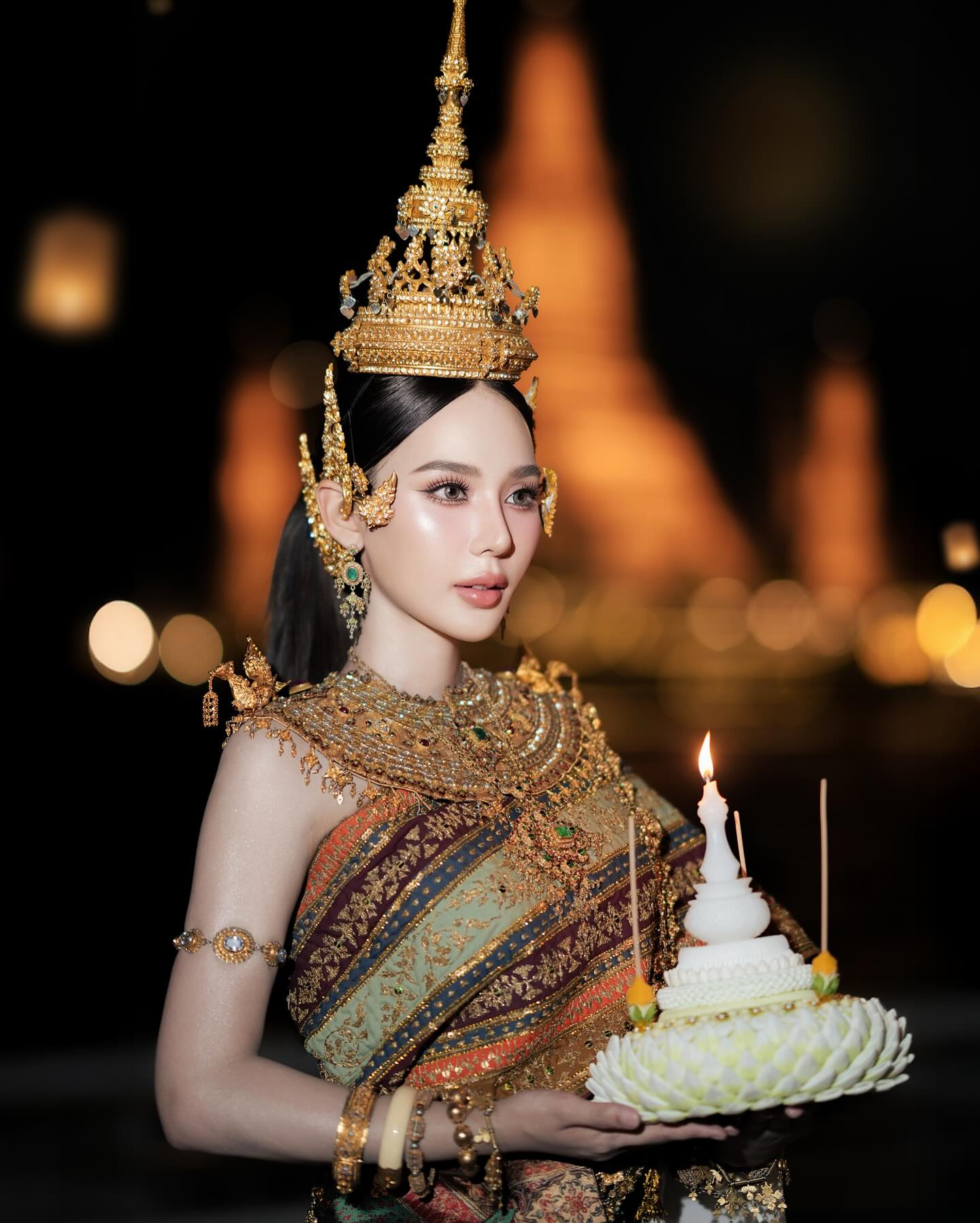 ญดา - นริลญา กุลมงคลเพชร