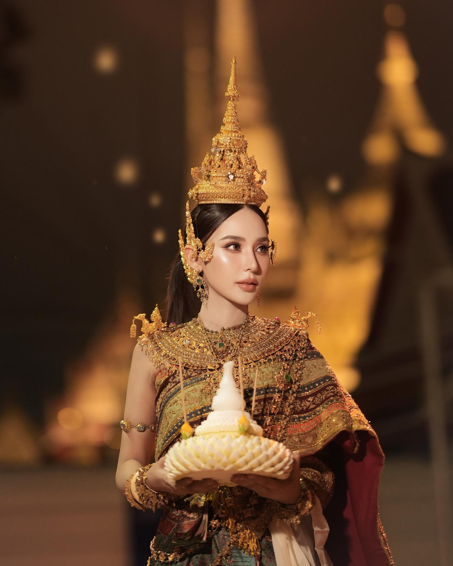 ญดา - นริลญา กุลมงคลเพชร