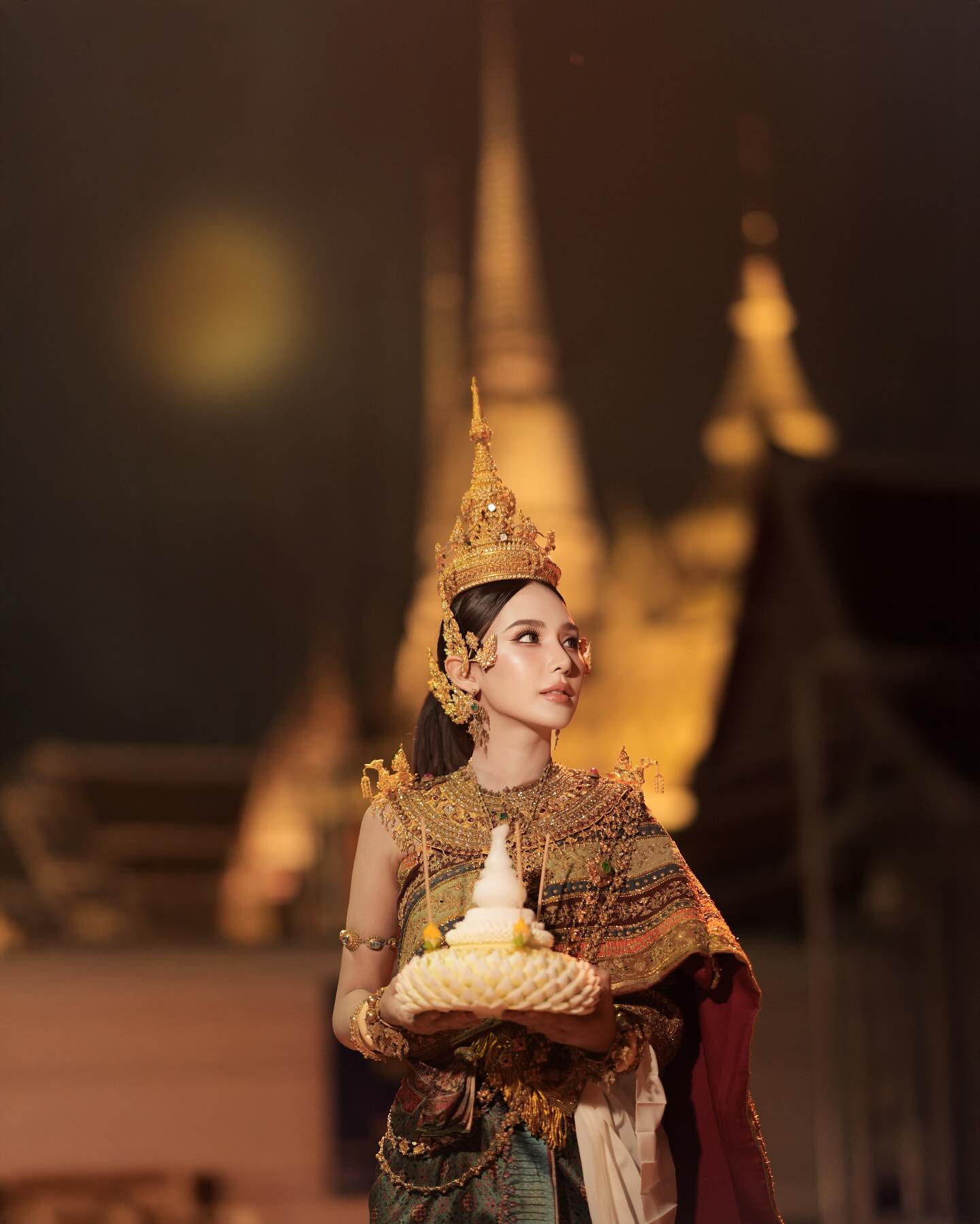 ญดา - นริลญา กุลมงคลเพชร