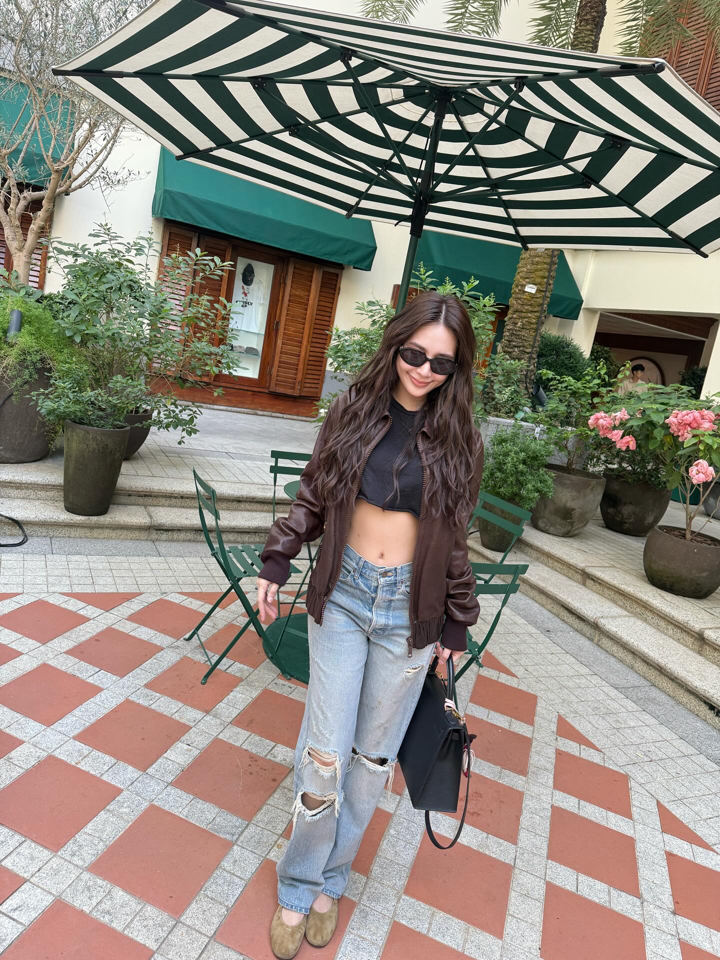 ญดา - นริลญา กุลมงคลเพชร