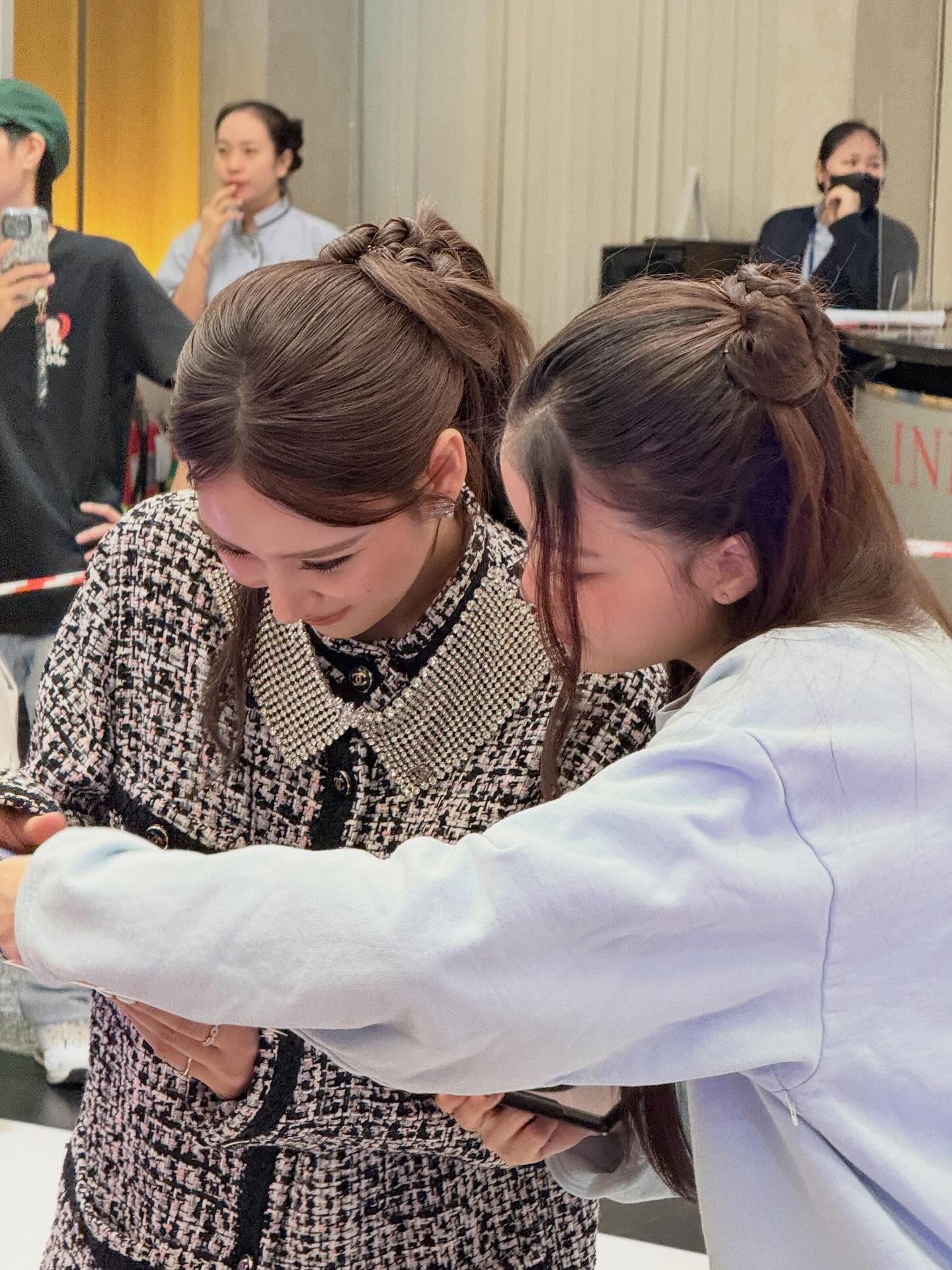 ญดา - นริลญา กุลมงคลเพชร