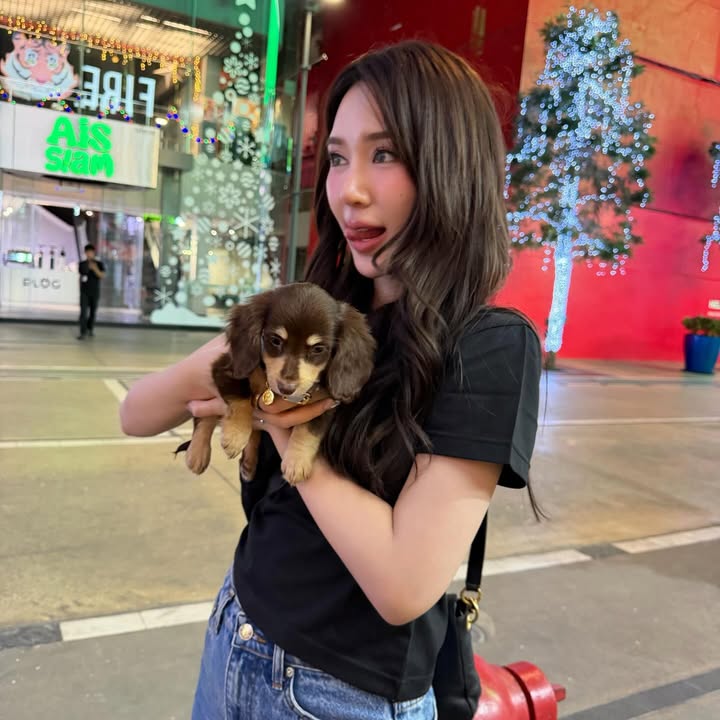 ญดา - นริลญา กุลมงคลเพชร