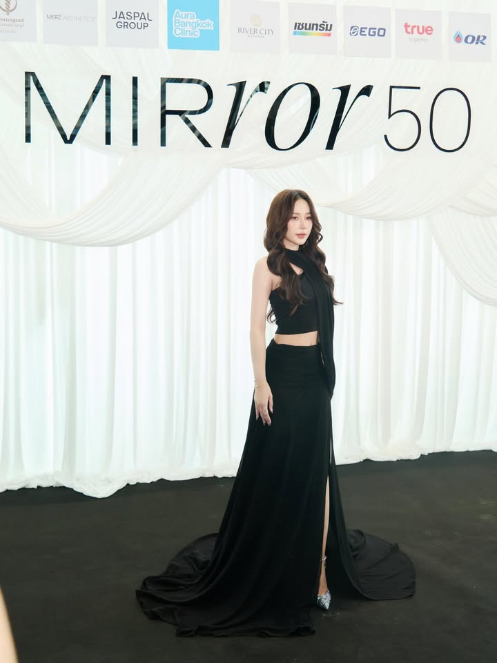 ญดา - นริลญา กุลมงคลเพชร