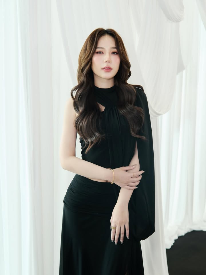 ญดา - นริลญา กุลมงคลเพชร