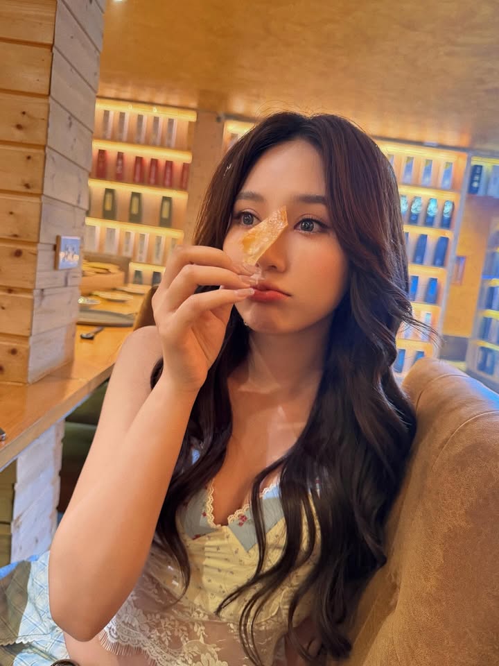 ญดา - นริลญา กุลมงคลเพชร