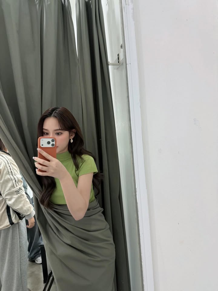 ญดา - นริลญา กุลมงคลเพชร