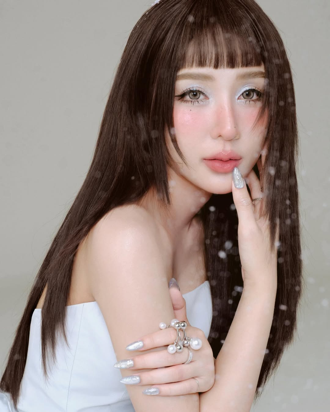 ญดา - นริลญา กุลมงคลเพชร