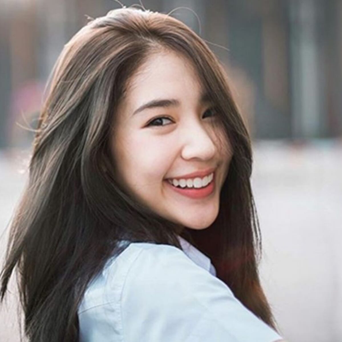 ญดา - นริลญา กุลมงคลเพชร