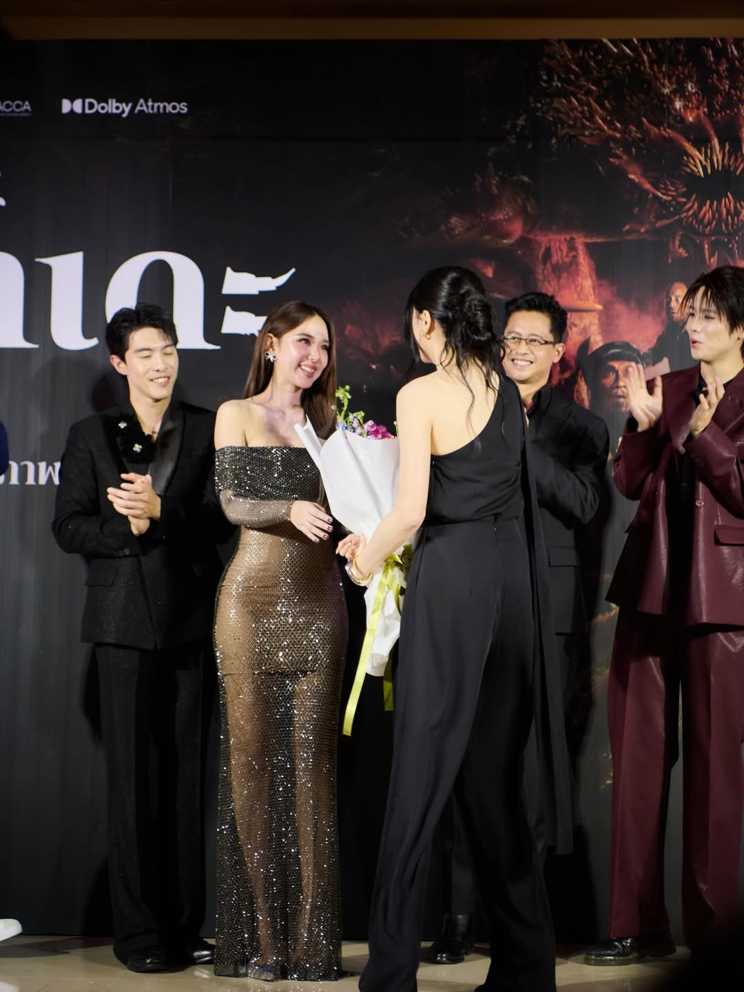 ญดา - นริลญา กุลมงคลเพชร