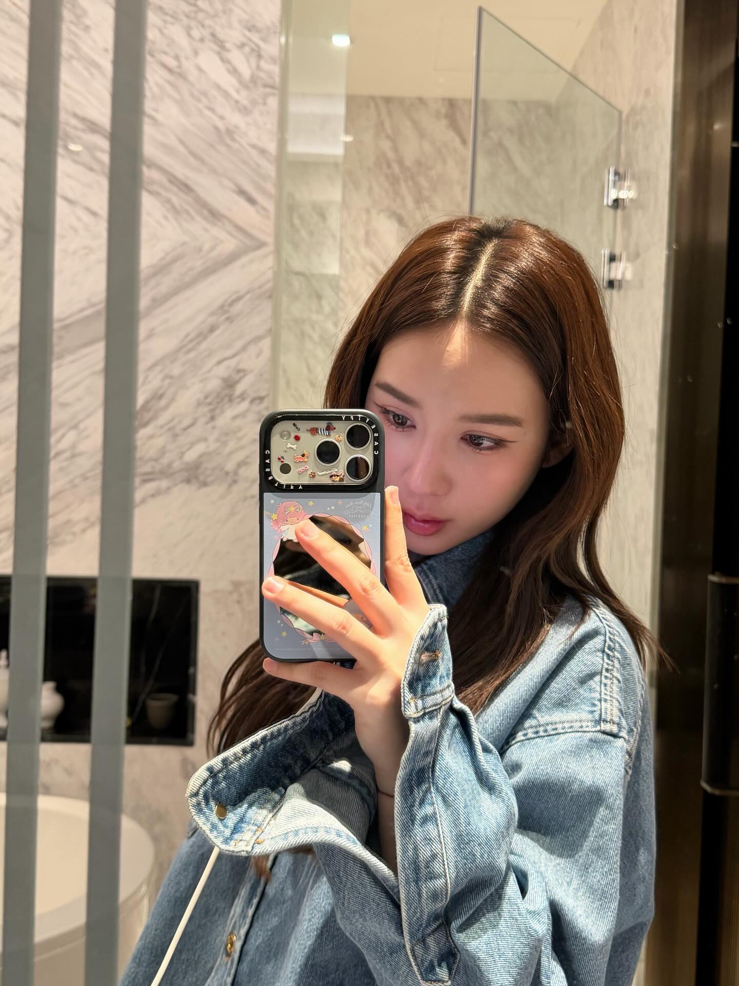 ญดา - นริลญา กุลมงคลเพชร