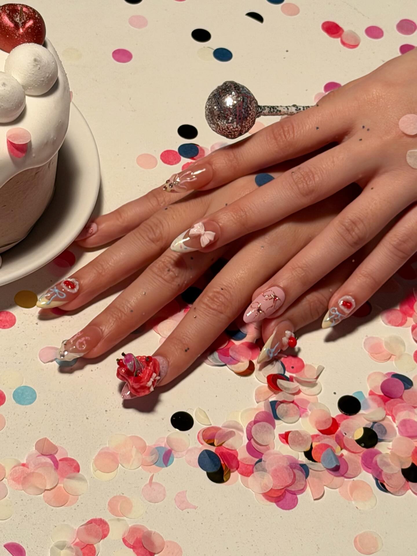 ญดา - นริลญา กุลมงคลเพชร