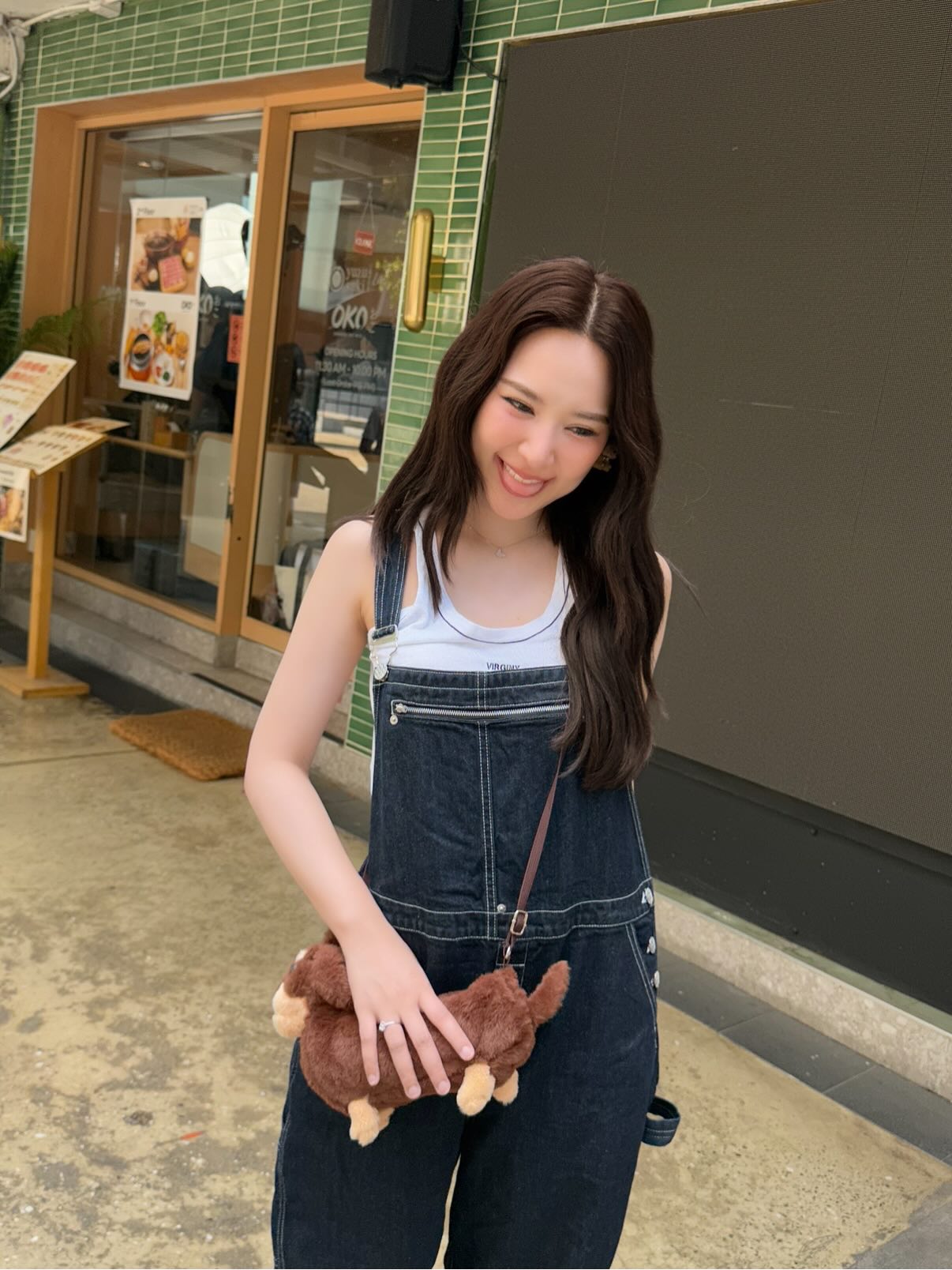 ญดา - นริลญา กุลมงคลเพชร