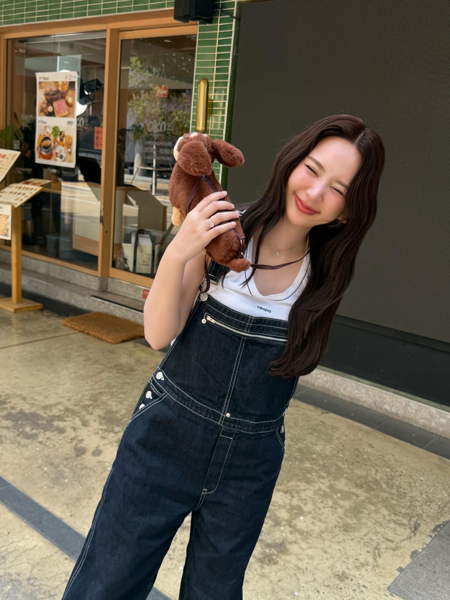 ญดา - นริลญา กุลมงคลเพชร