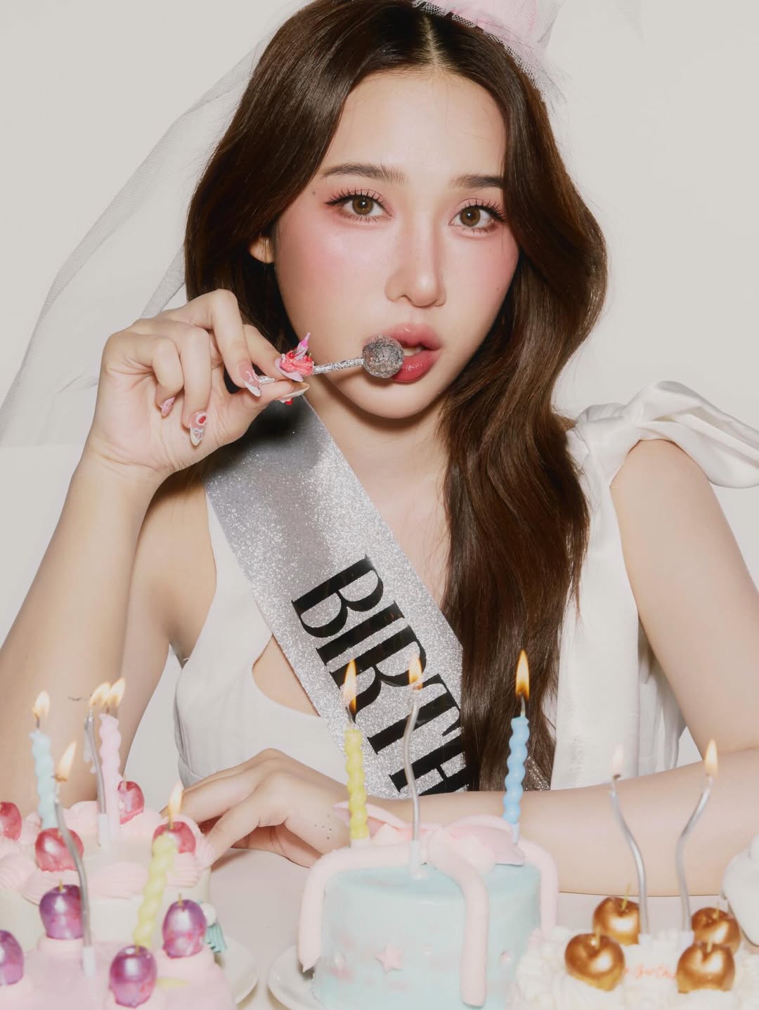 ญดา - นริลญา กุลมงคลเพชร