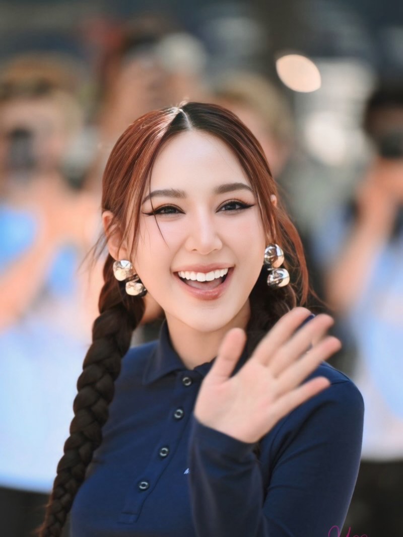 ญดา - นริลญา กุลมงคลเพชร