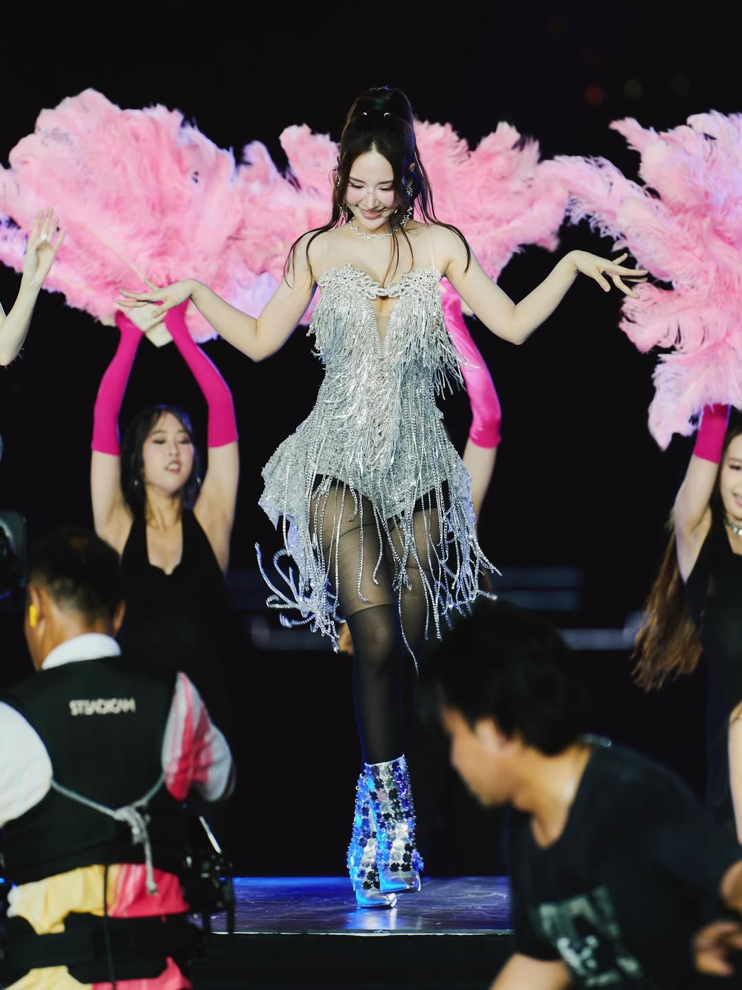 ญดา - นริลญา กุลมงคลเพชร