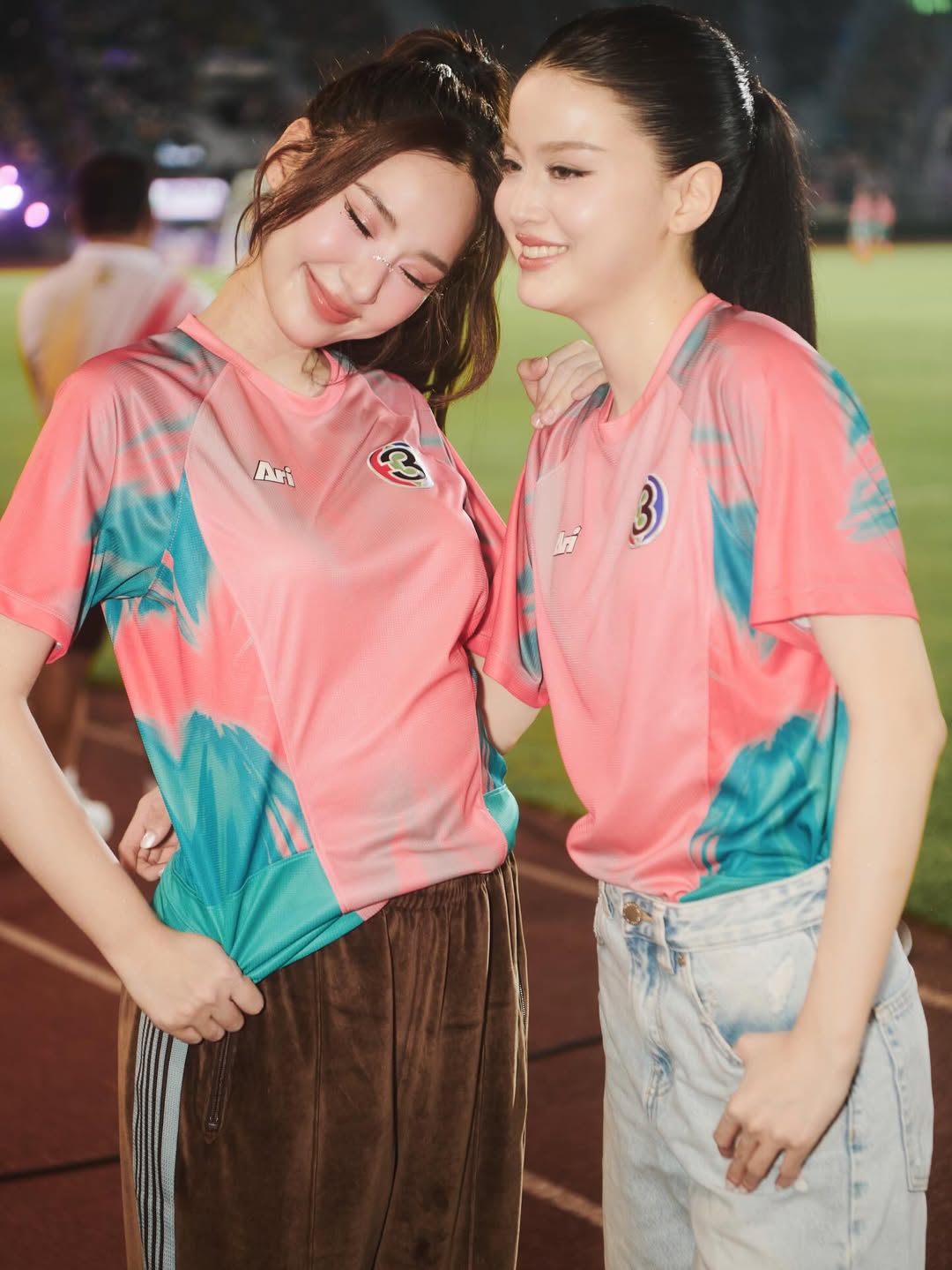 ญดา - นริลญา กุลมงคลเพชร