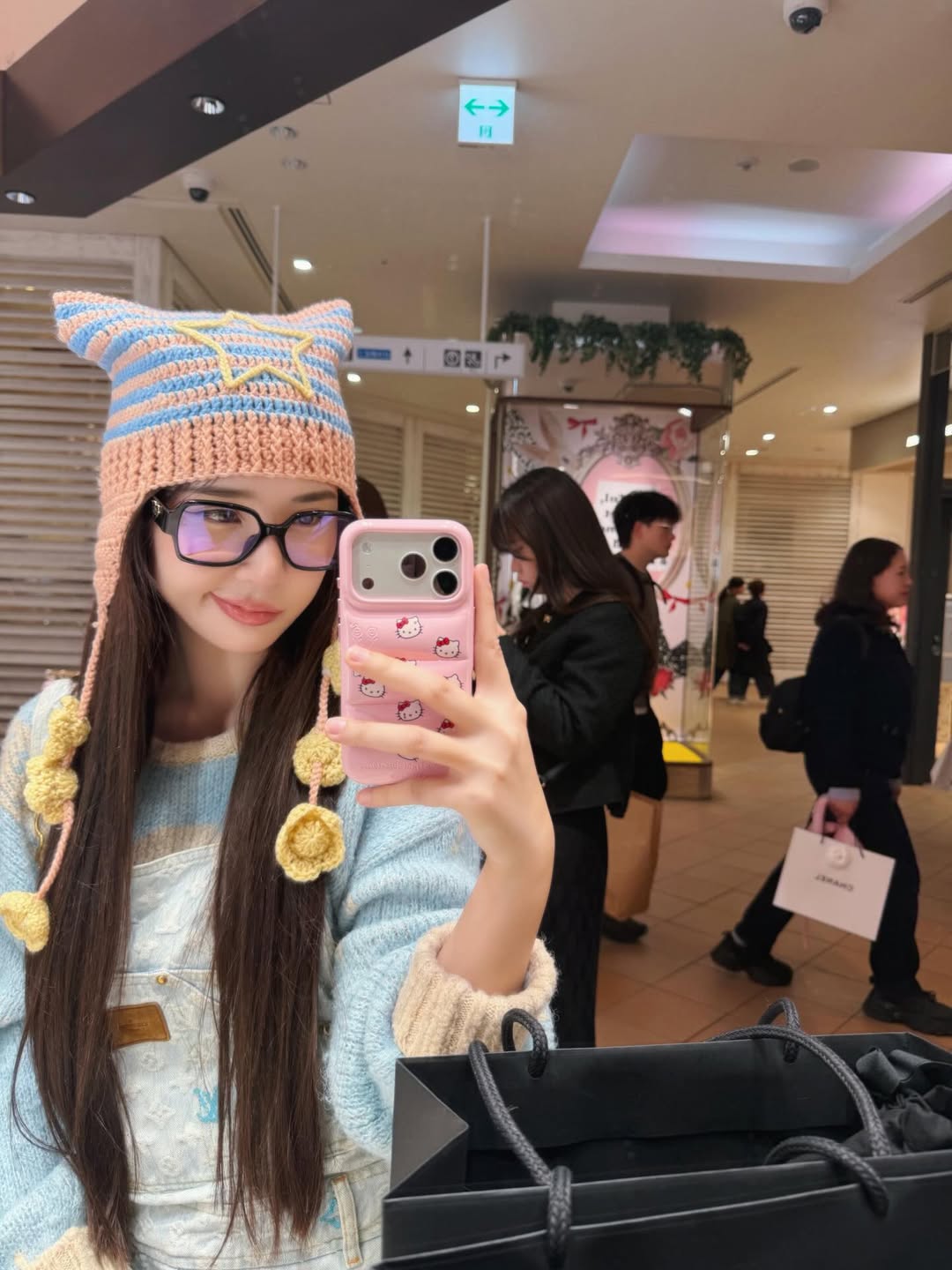 ญดา - นริลญา กุลมงคลเพชร