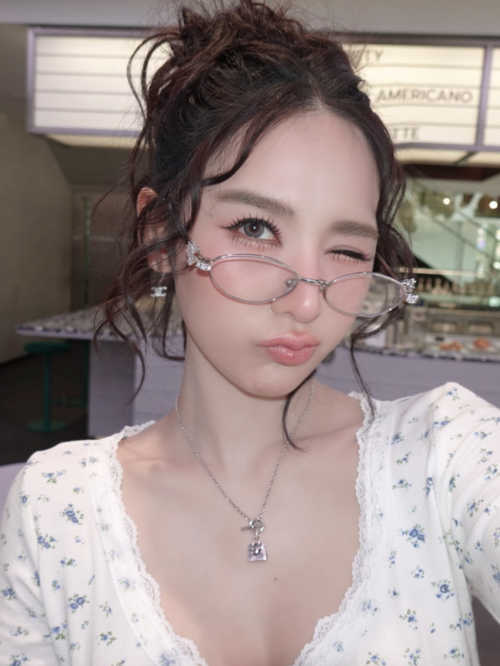 ญดา - นริลญา กุลมงคลเพชร