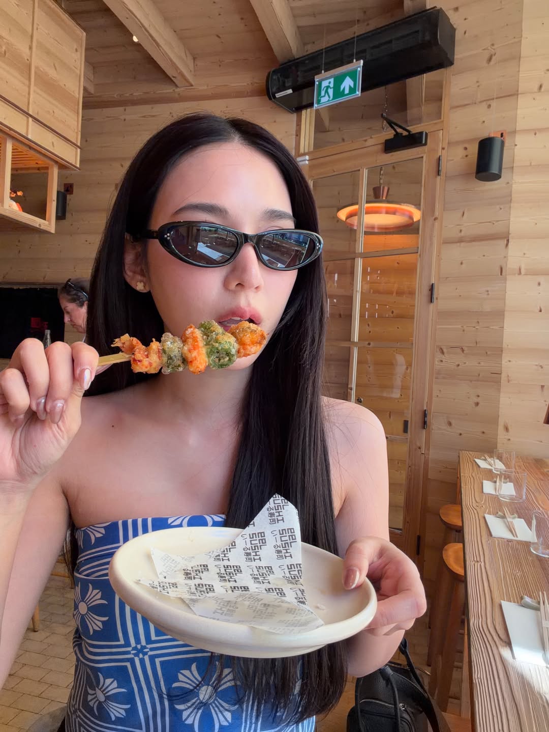 ญดา - นริลญา กุลมงคลเพชร