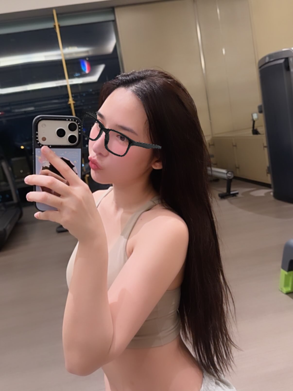ญดา - นริลญา กุลมงคลเพชร