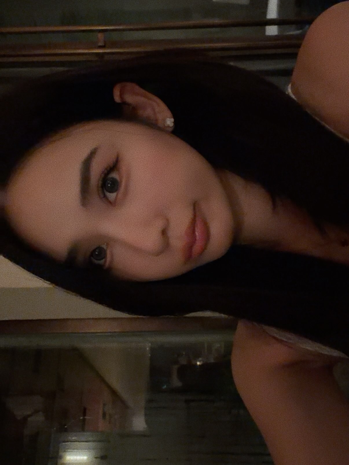 ญดา - นริลญา กุลมงคลเพชร