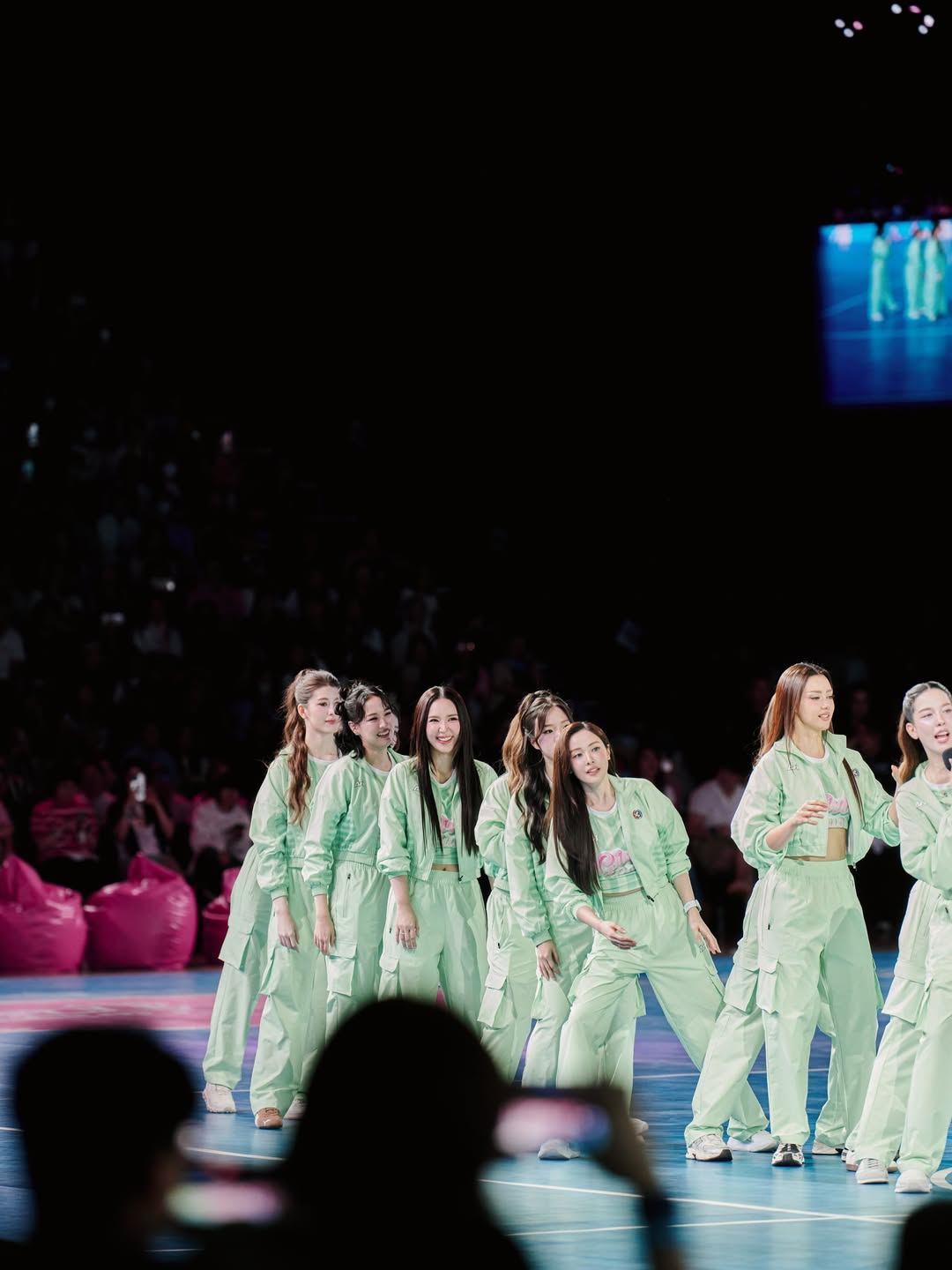 ญดา - นริลญา กุลมงคลเพชร