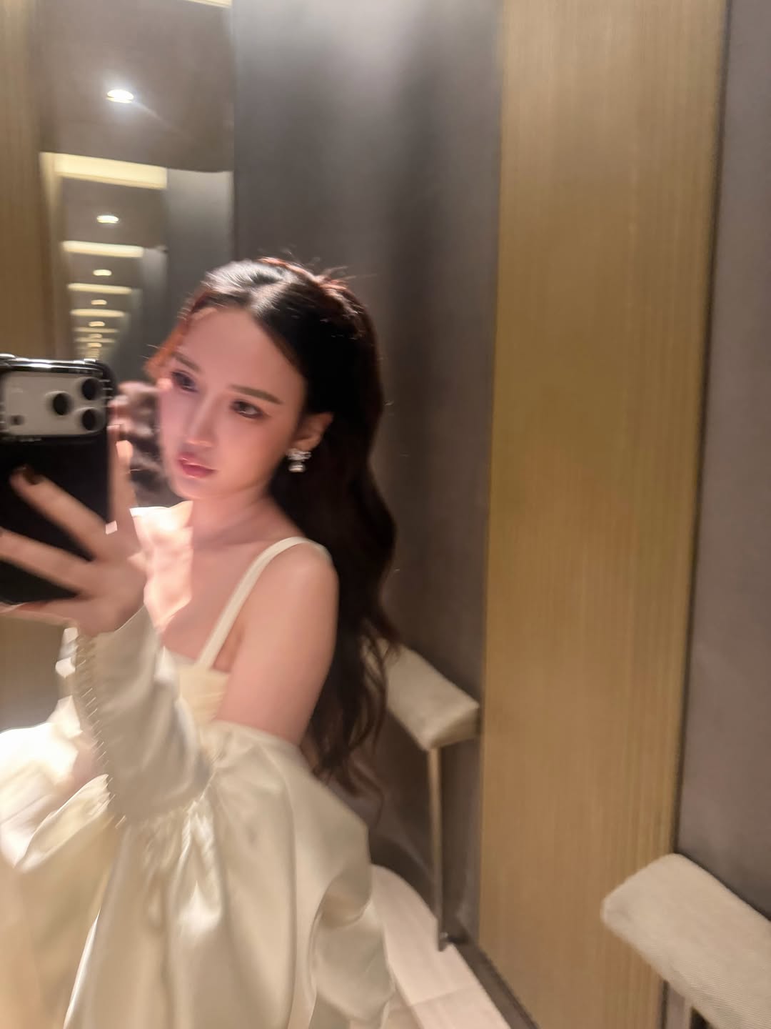ญดา - นริลญา กุลมงคลเพชร