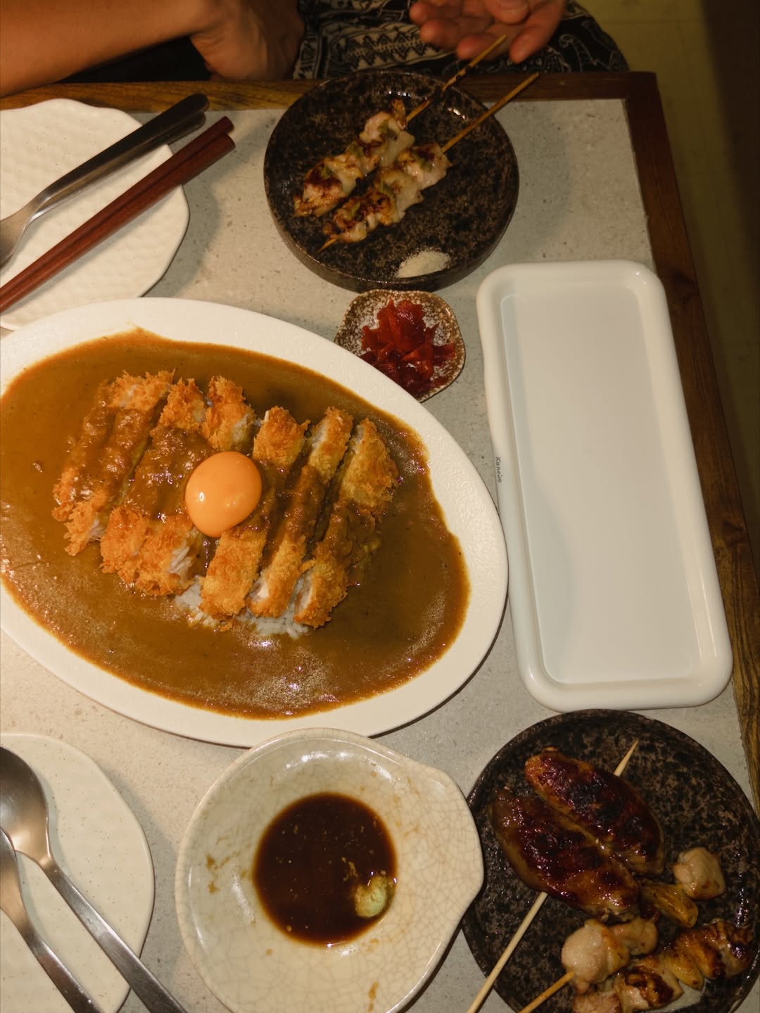 แก้ว - จริญญา ศิริมงคลสกุล