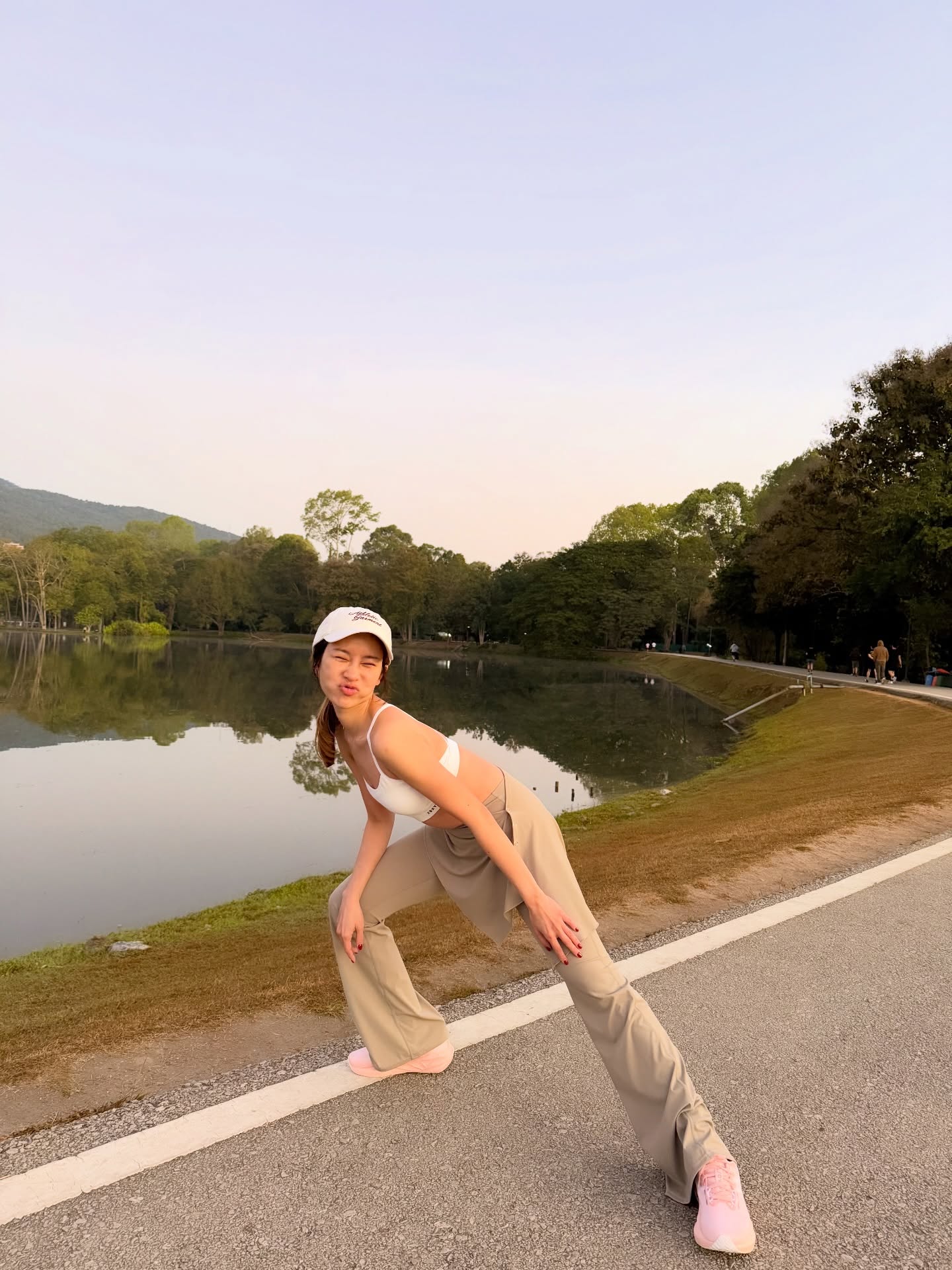 ไบรท์ - พิชญทัฬห์ จันทร์พุฒ