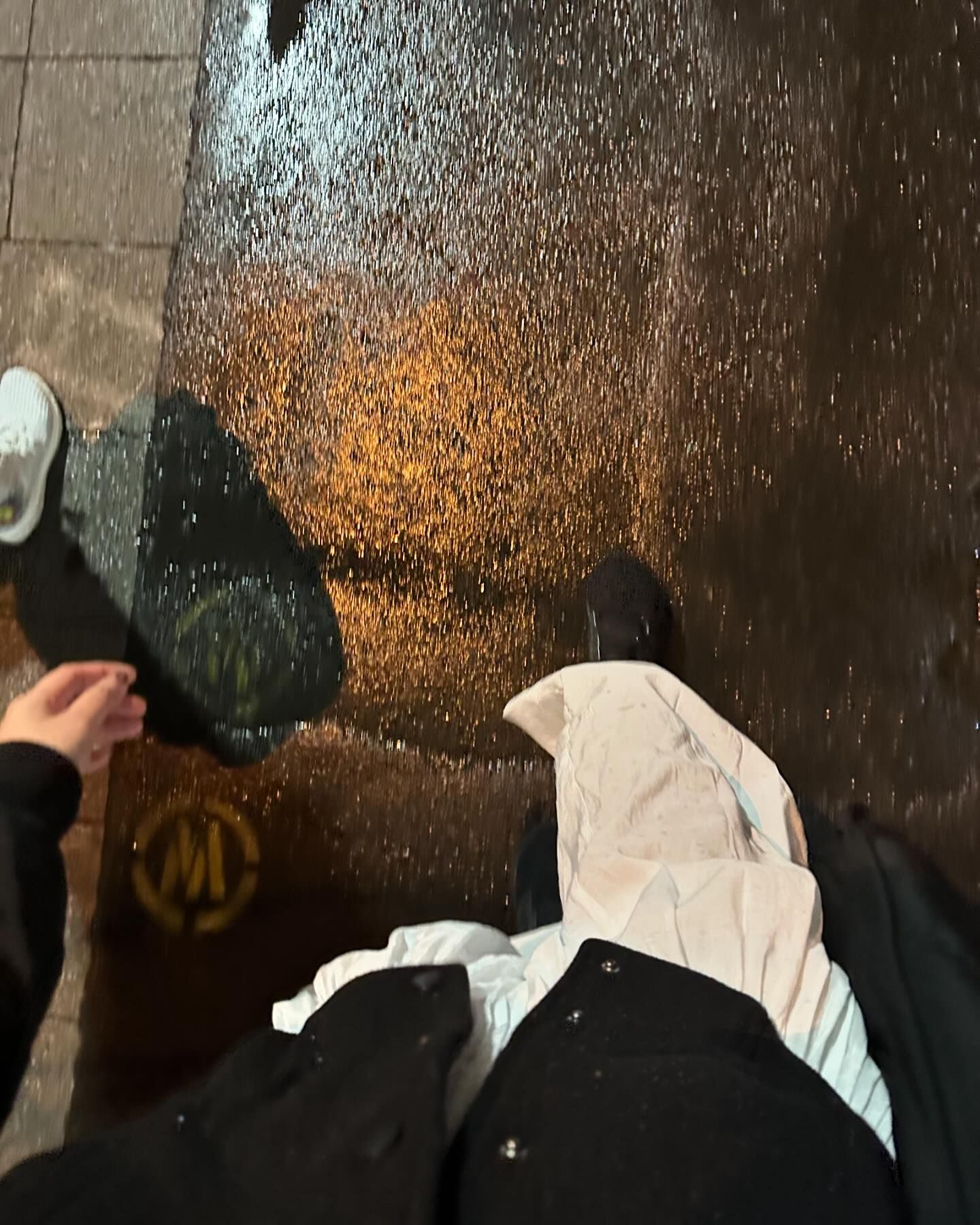 ยิปโซ - อริย์กันตา มหพฤกษ์พงศ์